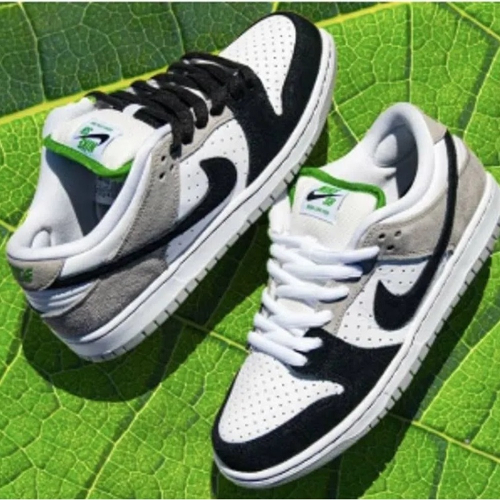 Nike sb dunk low pro medium grey black white - men's 14